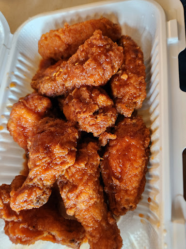 Photo of Bro's Pizza & Wings - 429 Glendale Ave, St. Catharines, ON L2P 3Y1